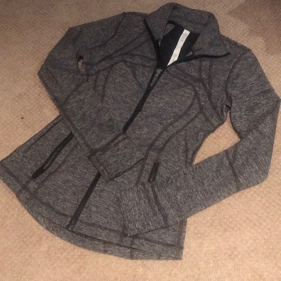 LULULEMON jacket - Picture 2 of 4